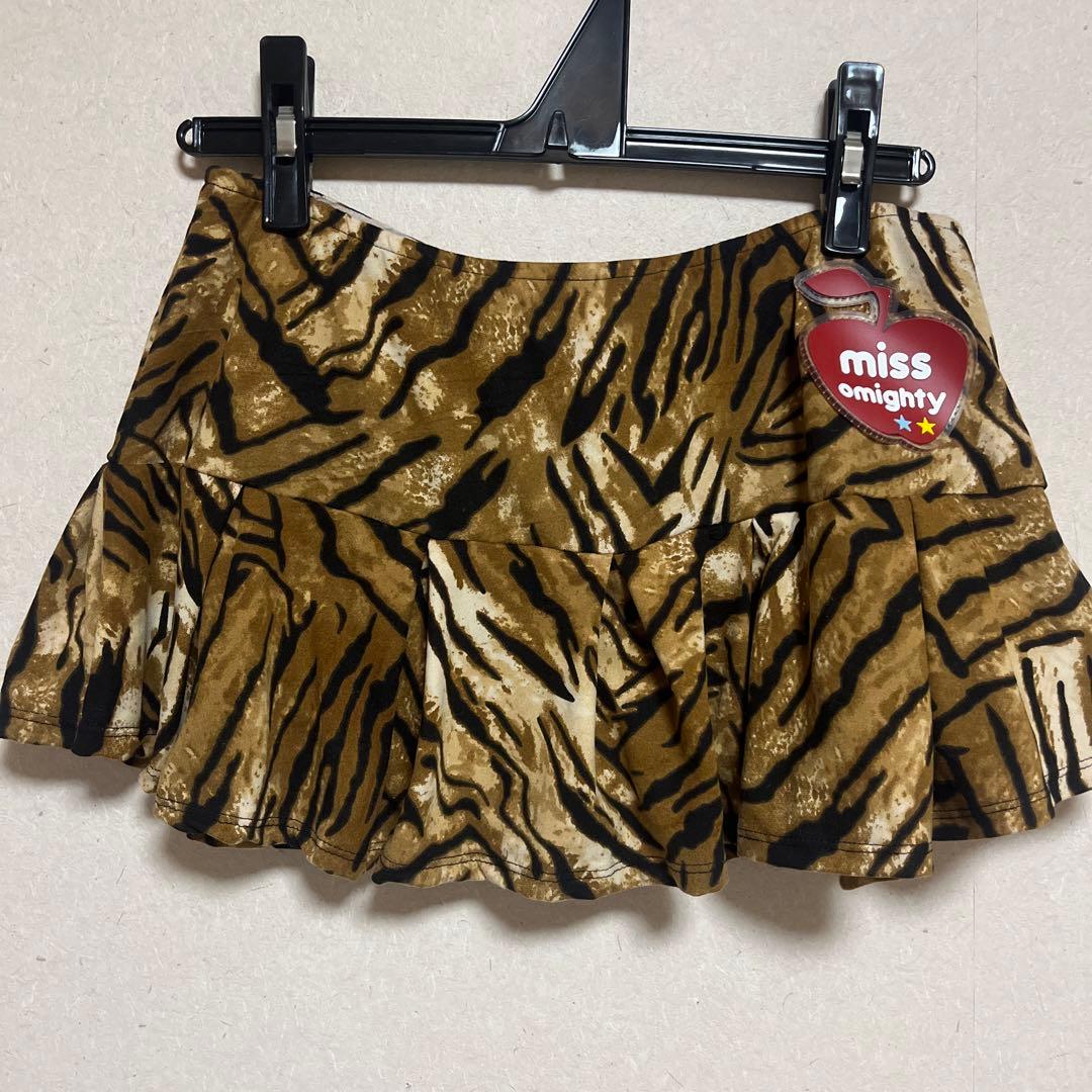 OMIGHTY トラ柄 ミニスカート