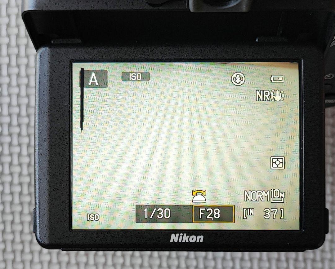 Nikon COOLPIX P7100 本体 + 付属品