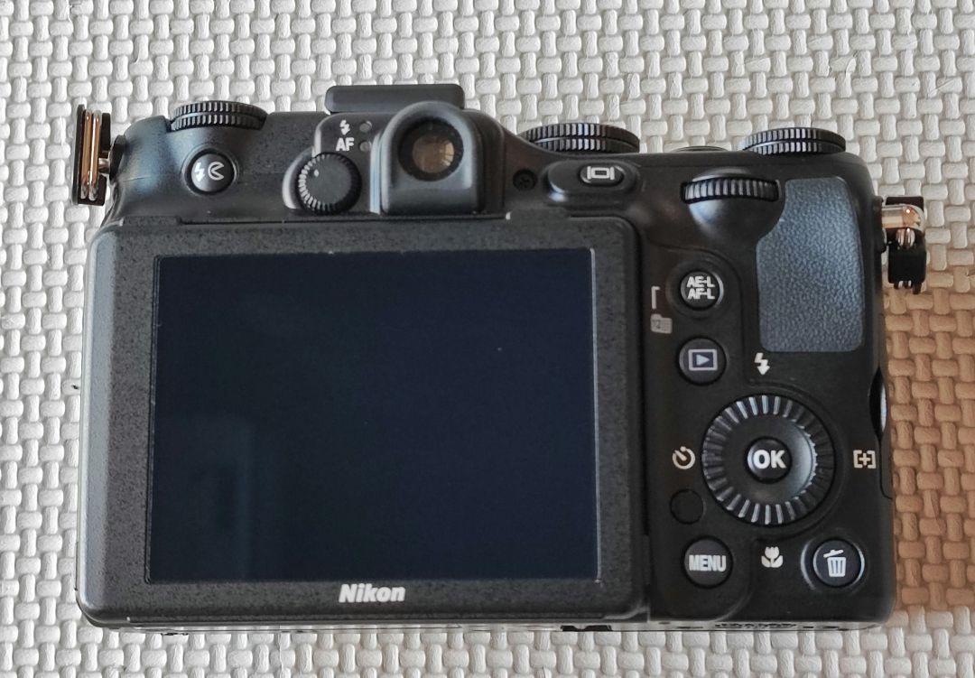 Nikon COOLPIX P7100 本体 + 付属品