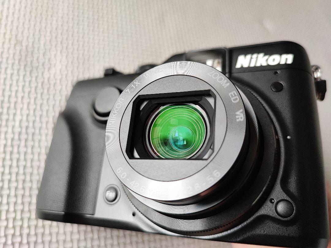 Nikon COOLPIX P7100 本体 + 付属品