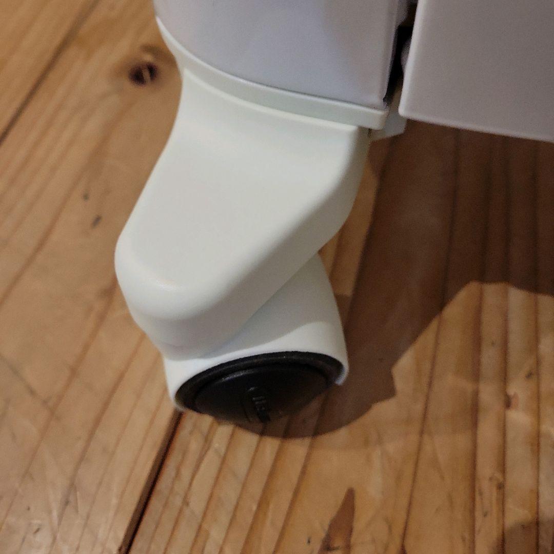 デロンギ オイルヒーター RHJ65L0915 10畳用 動作確認済み