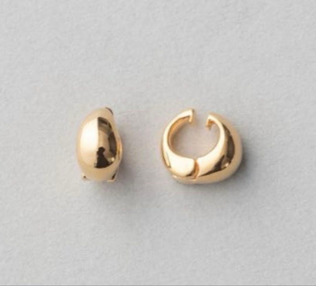 ete ハグイヤリング　ドロップ　イエローゴールド