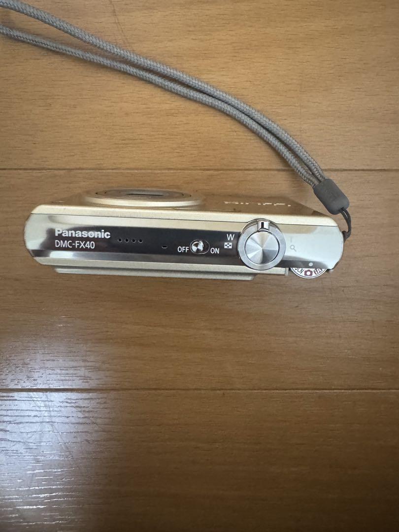 Panasonic パナソニック　コンパクトデジタルカメラ　DMC-FX40