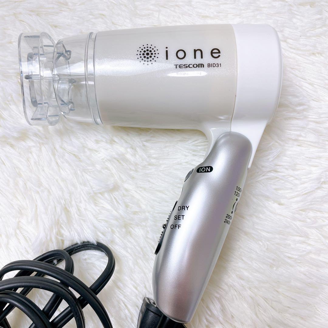 美品✨️海外  マイナスイオンヘアードライヤー TESCOM BID31 ione