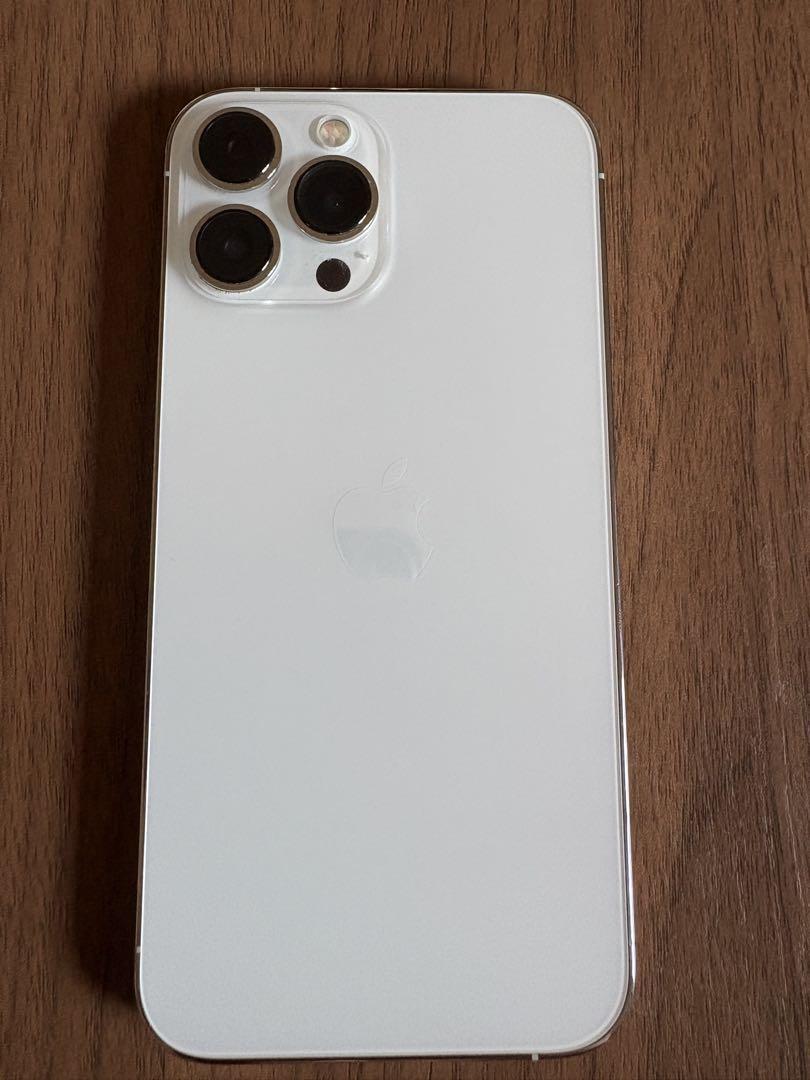 Apple iPhone 13 Pro ホワイト 本体 箱、充電器付き - メルカリ