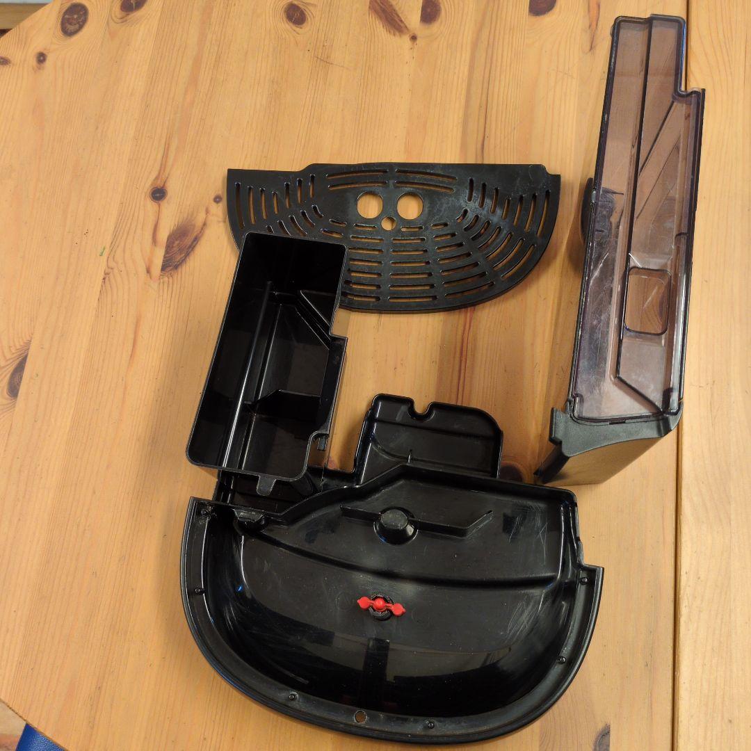 【ジャンク品】デロンギ 全自動コーヒーマシン マグニフィカ ESAM1000SJ