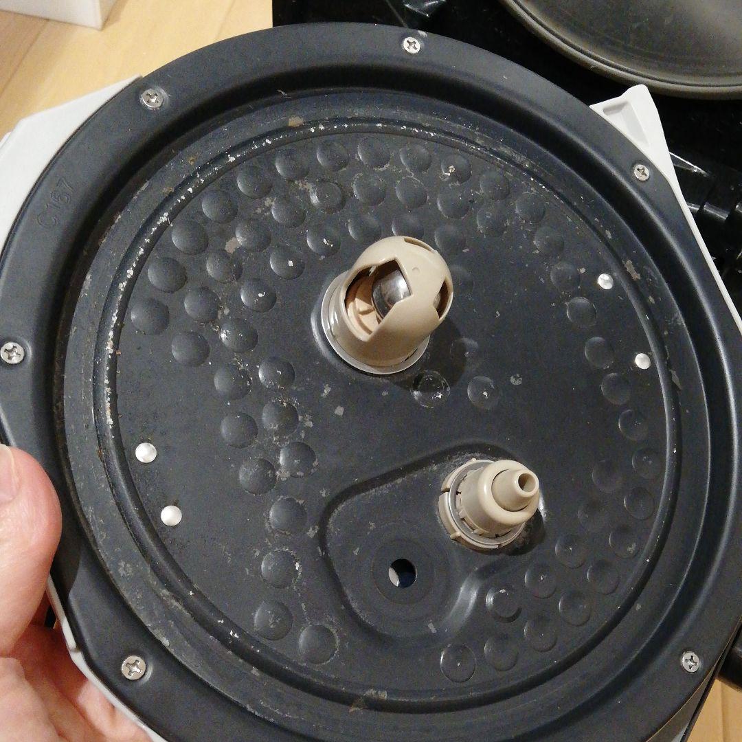 ZOJIRUSHI 南部鉄器 炊飯器 極め羽釜 NP-WS10-BP - メルカリ ZOJIRUSHI 南部鉄器 炊飯器 極め羽釜 NP-WS10-BP - メルカリ