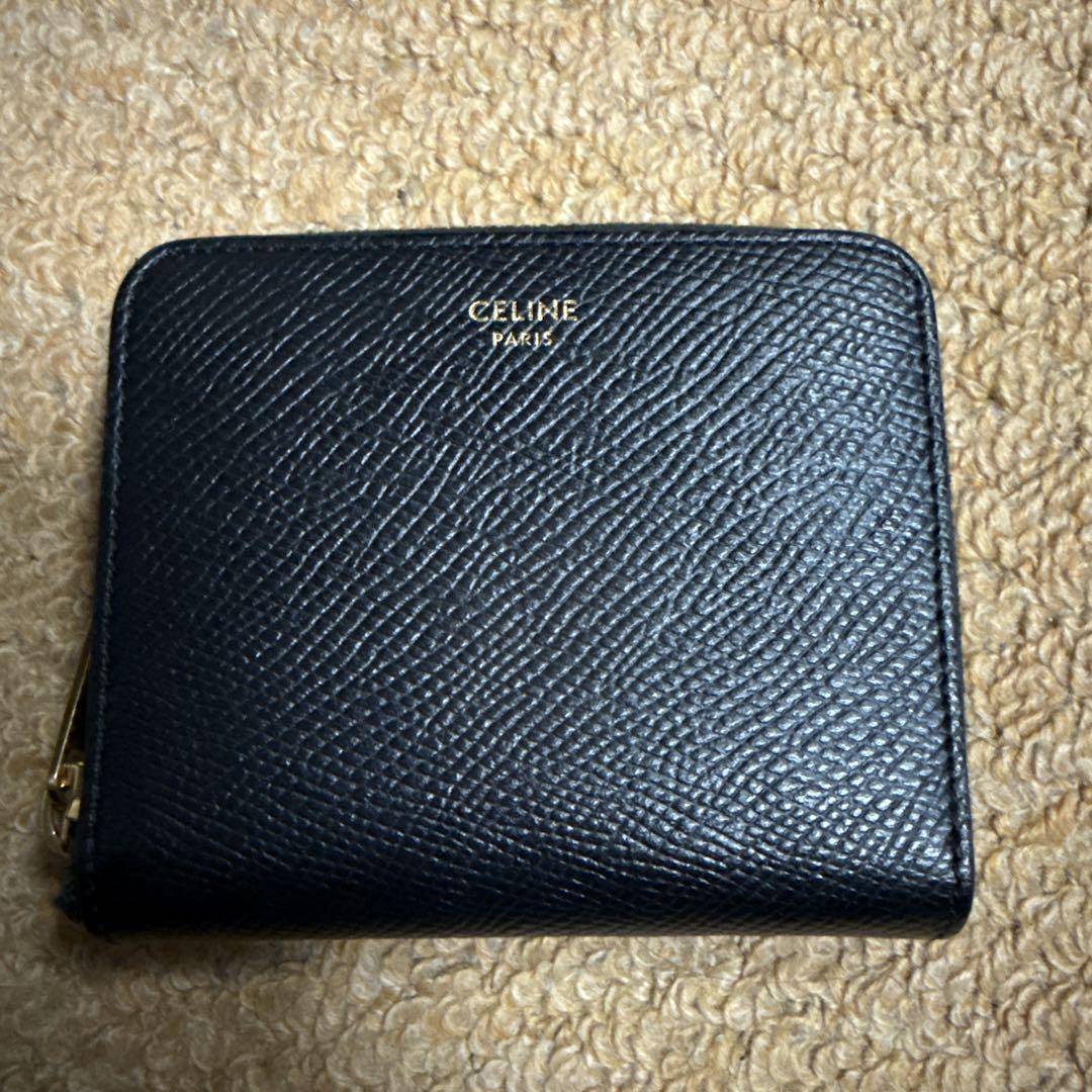 ⭐︎CELINE セリーヌ⭐︎ ブラック　黒コンパクト　ジッピーウォレット