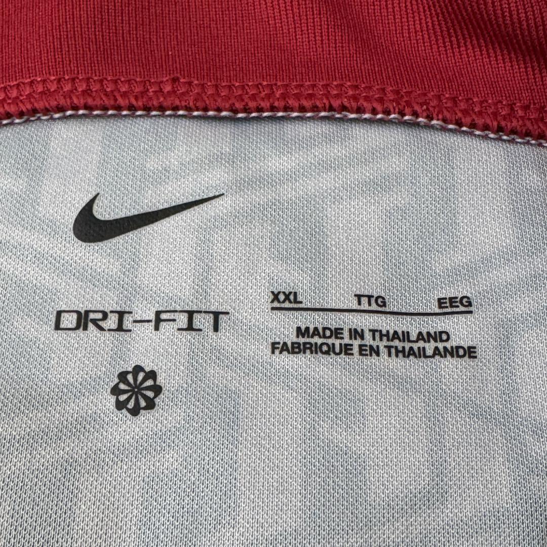 極美品　リバプール　22-23　プレマッチ　トレーニングシャツ　ユニフォーム