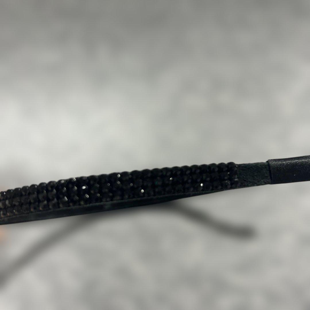 acca 黒　カチューシャ　ビジュー付きヘアバンド　美品