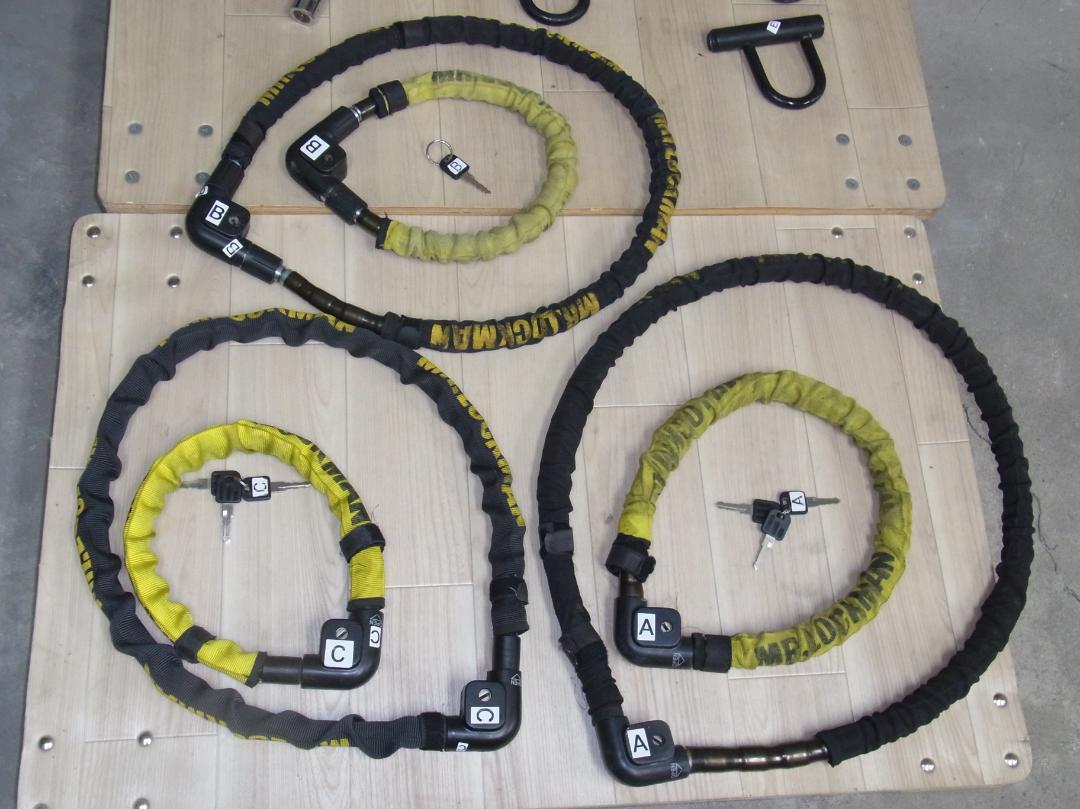 ワイヤー ロック 9本 中古、傷や汚れはあります。