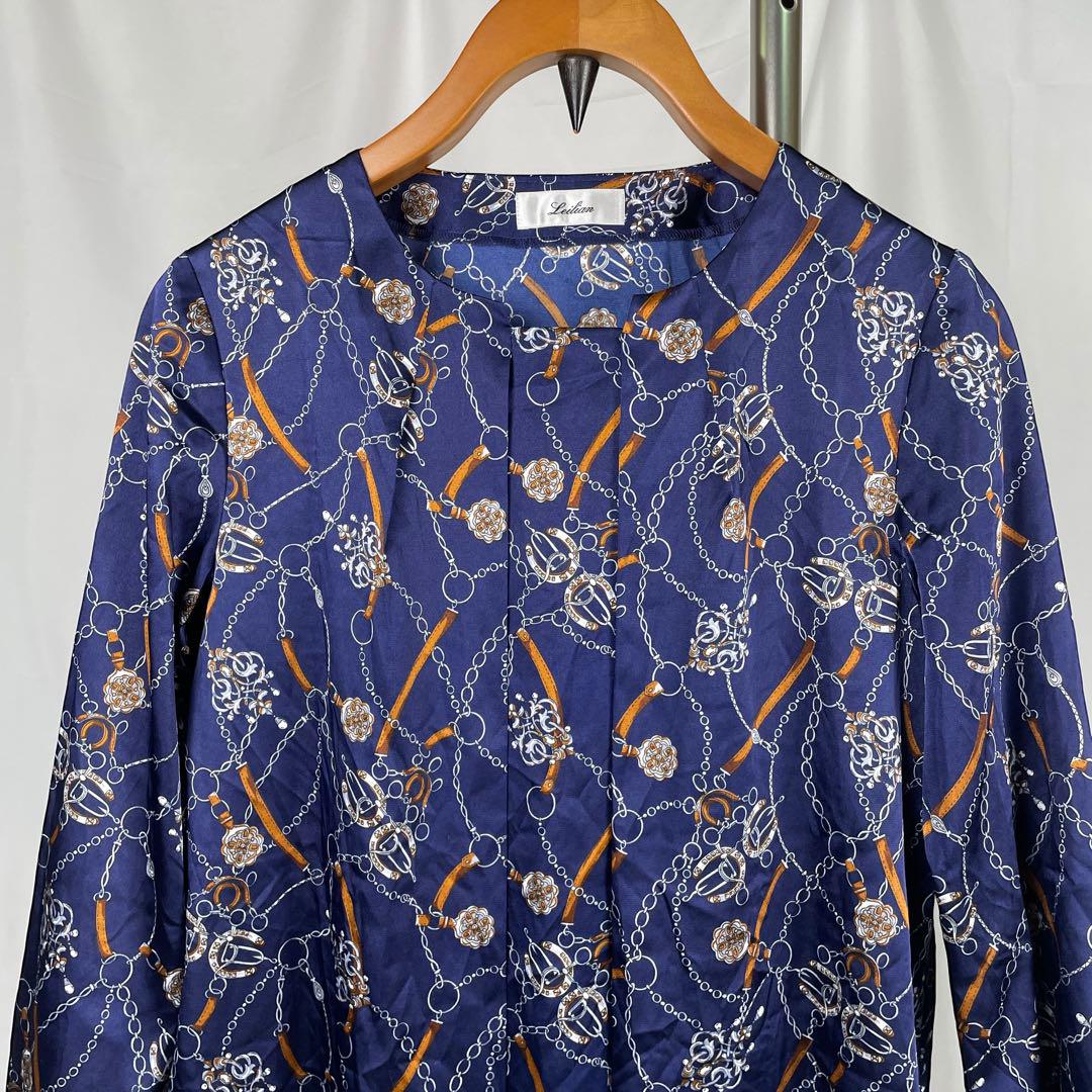 美品 Leilian レリアン ネイビー チュニック  11号　L  スカーフ柄