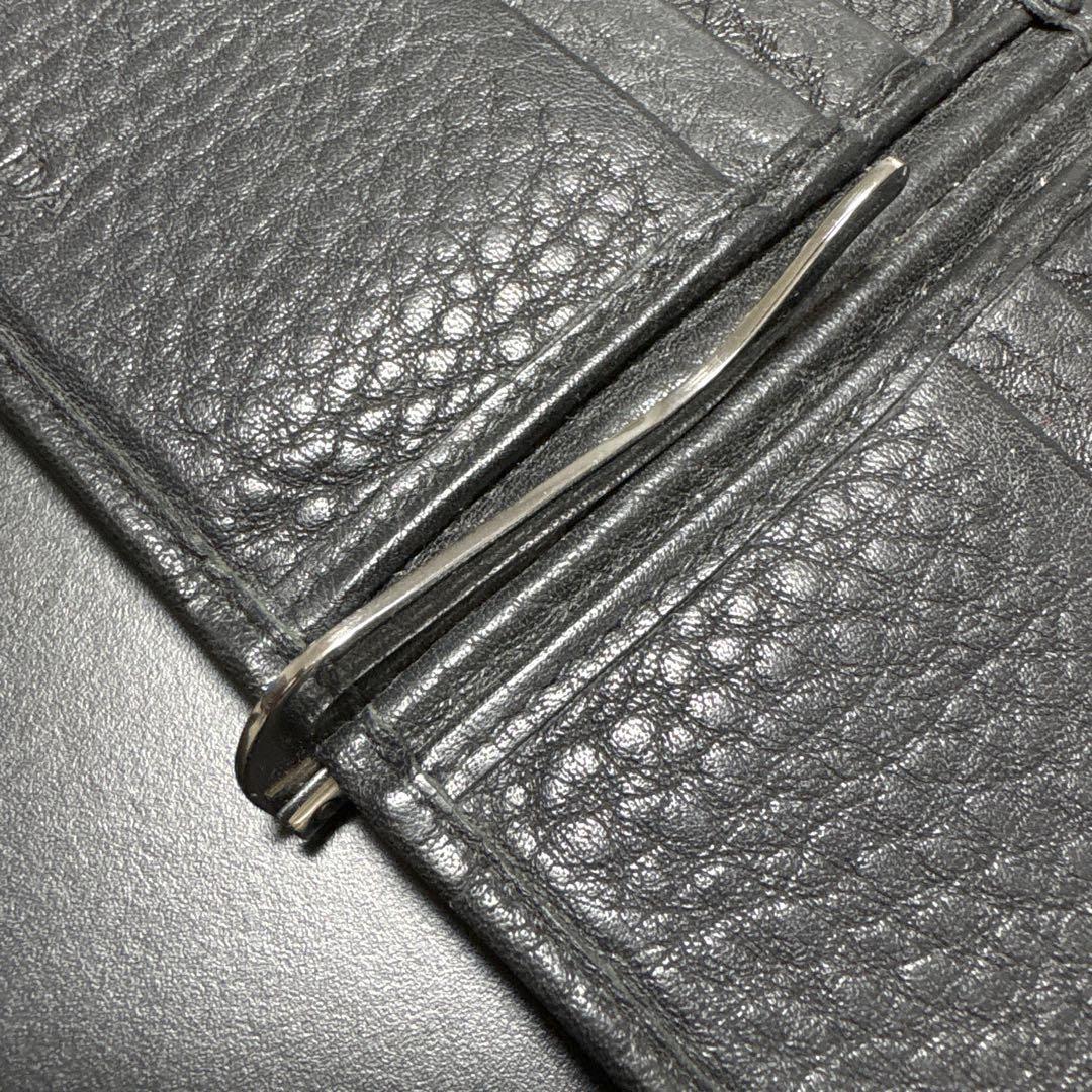 PRADA 黒 レザー 二つ折り財布
