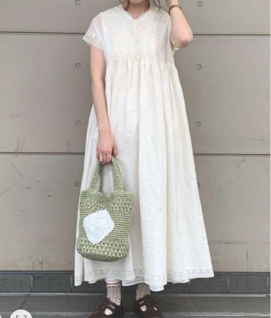 美品♡ツハルバイサマンサモスモス TSUHARUジャカード花柄ノースリワンピース
