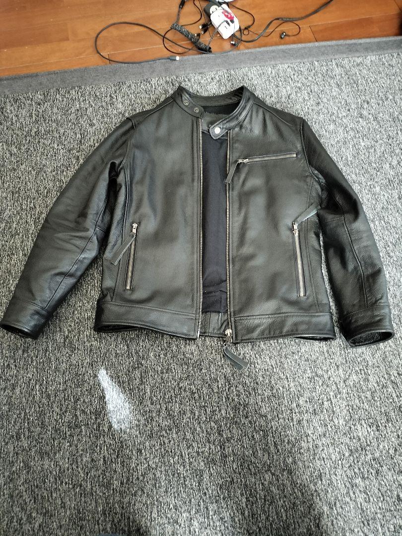 黒 カウハイドレザー シングルライダースジャケット　メンズ