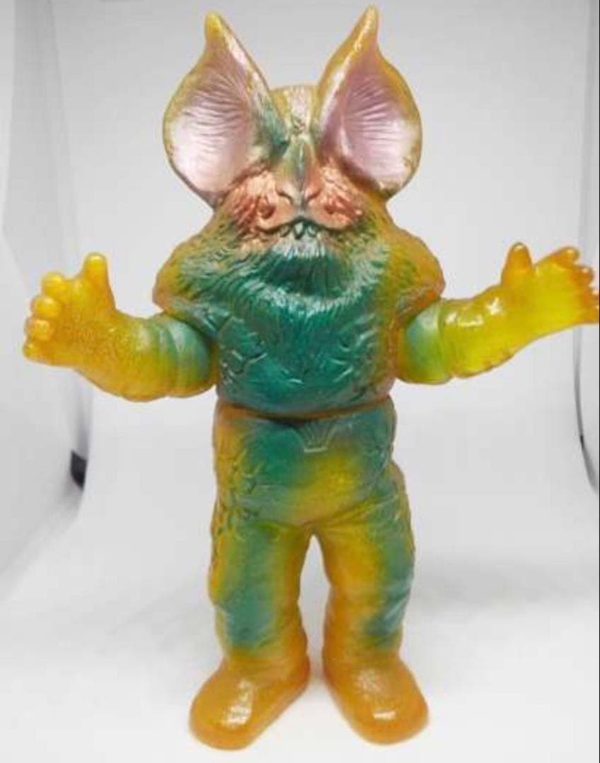 ロッテ イカルス星人 ウルトラセブン 怪獣ソフビ キングザウルス♥に近い