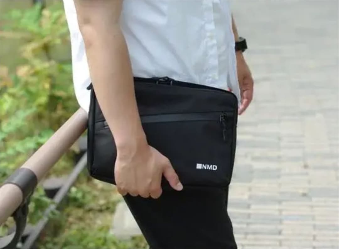 NMD ショルダーバッグ 新品 ノーマディック Mサイズ 赤楚衛二 | beia