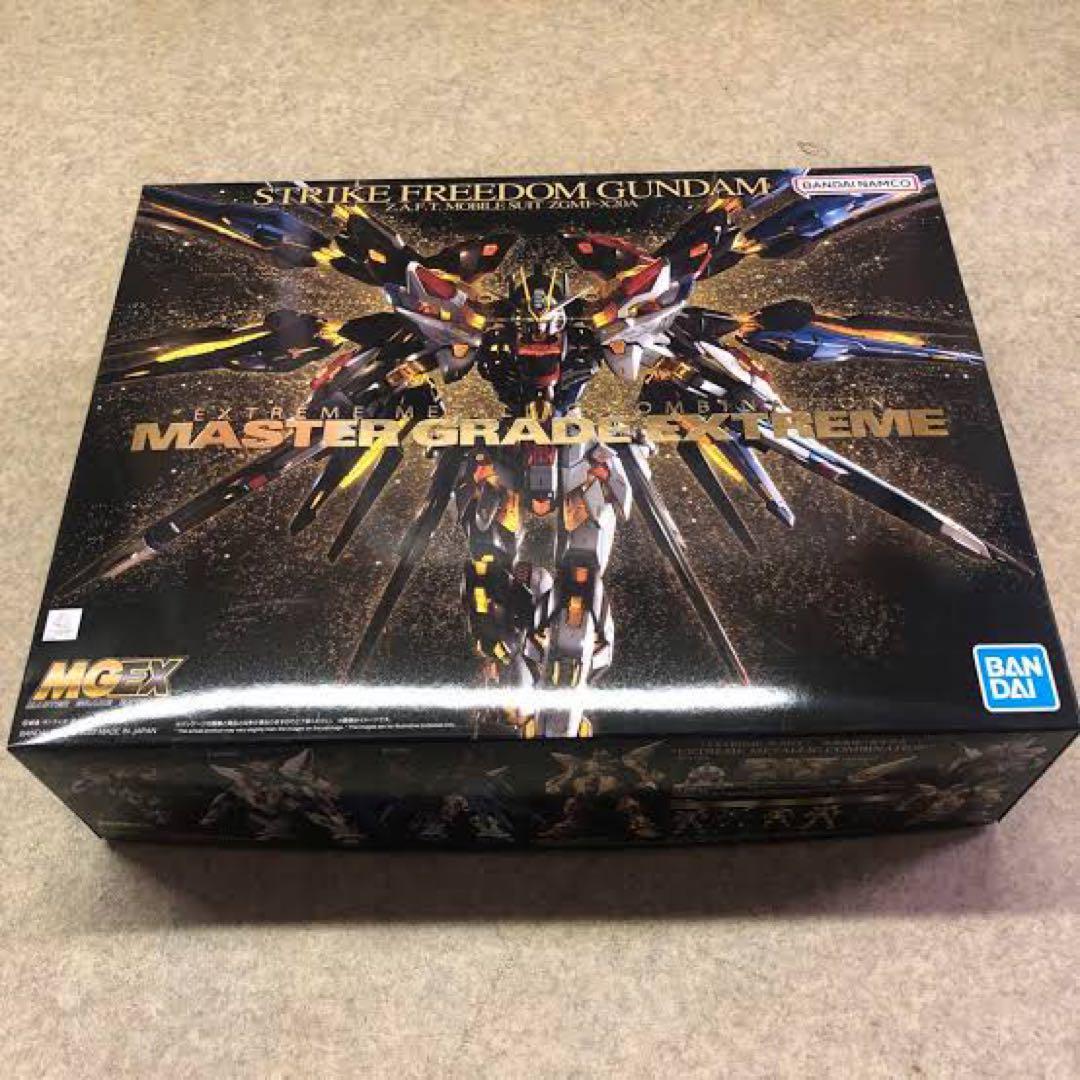 【値下不可・未開封】MGEXストライクフリーダムガンダム＋プラウドディフェンダー