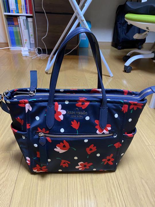 kate spade ハンドバッグ　一回だけ使用 kate spade ハンドバッグ 一回だけ使用