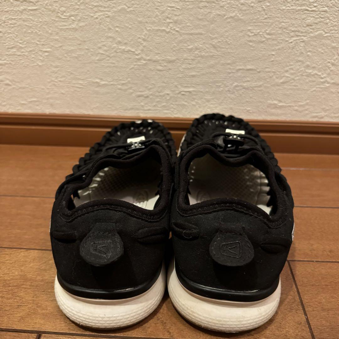 【美品】keen キーン　ユニーク　サンダル　25cm
