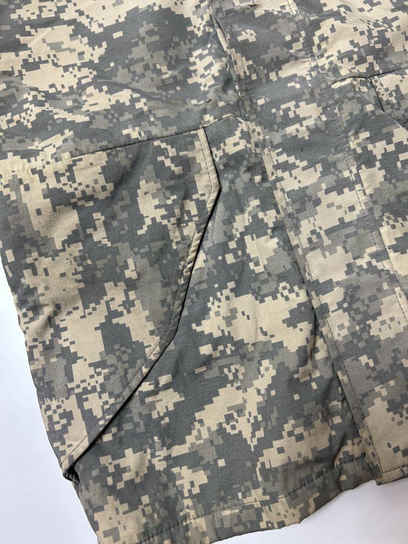 米軍実物 ミリタリーナイロンジャケット デジタルカモ フード