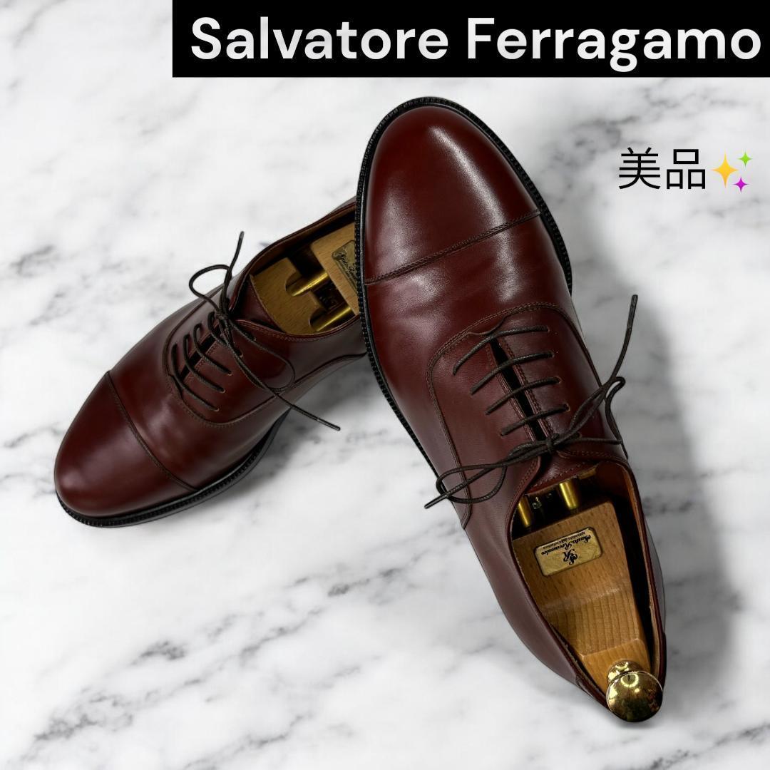 SALVATORE FERRAGAMO ロコフレトフレスレット 【関税込】 美品 フェラガモ ストレートチップ 赤茶 7.5EE 25.5cm - メルカリ