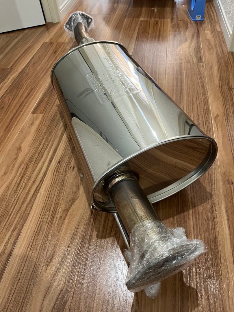 美品　日産エルグランド　E51用　フジツボ　センターパイプフォーワゴリス