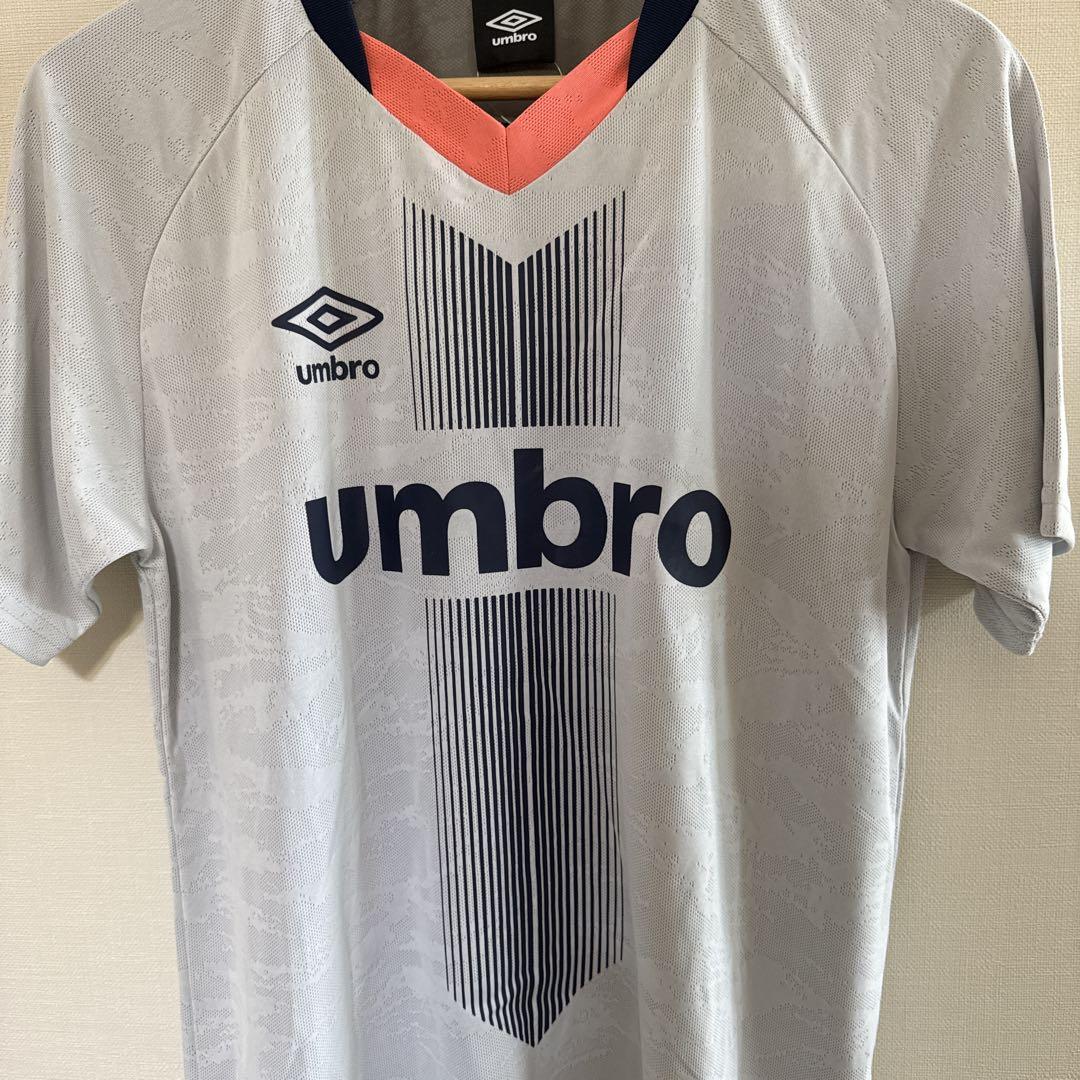 umbro メッシュ TシャツMサイズ - メルカリ