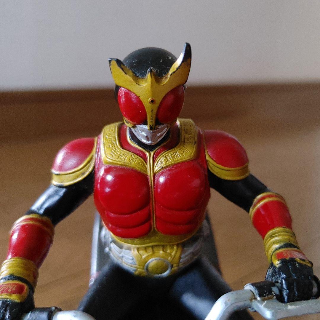 仮面ライダーカブト＆クウガ　ラジコン3台セット売り Amazon.co.jp: 仮面ライダー クウガ 最強ライダー 3戦士 : Toys