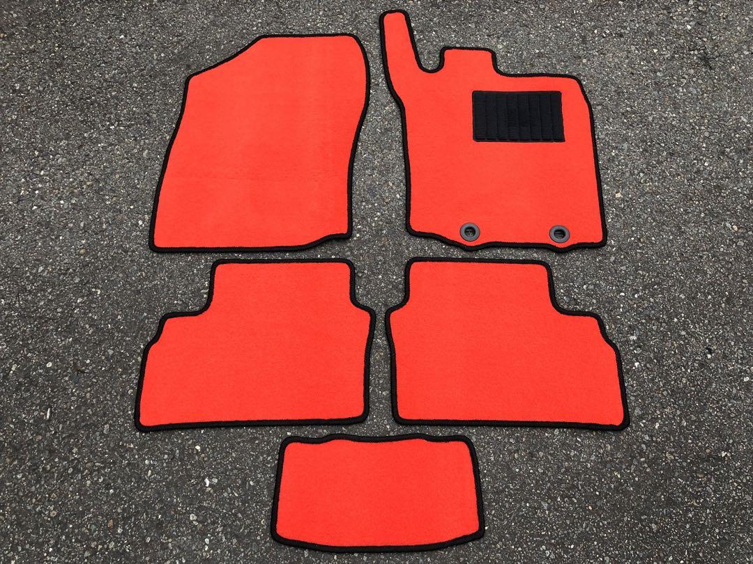 ■専用■ロッキー A200A GS車用 赤無地 フロアマット 日本産 新品 ライズ/ロッキー A200A HV車用 赤無地 フロアマット 日本産 新品
