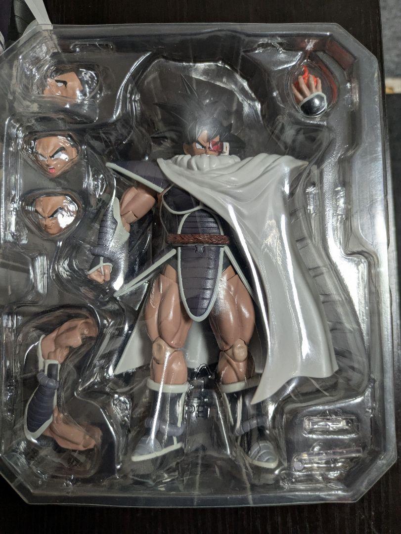 【送料込み・即日発送】S.H.Figuarts ドラゴンボールZ ターレス