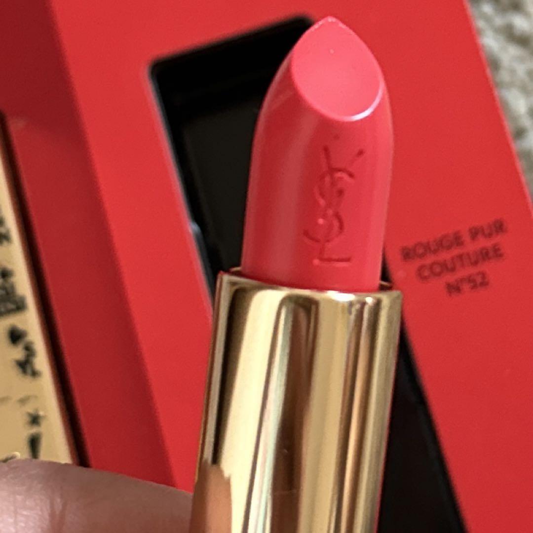 Rouge Pur Couture セイントローラン　N 52  口紅　リップ