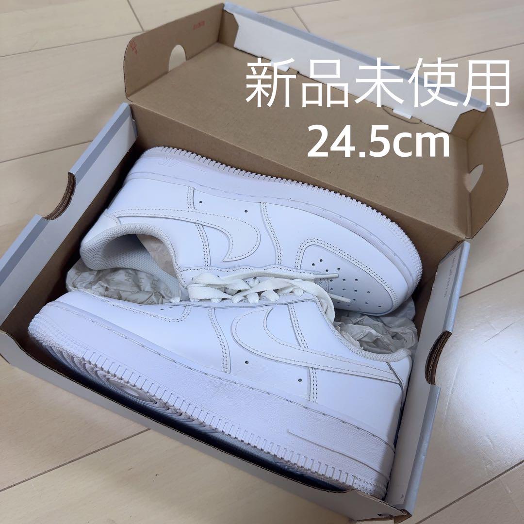 新品未使用 NIKE ナイキ エア フォース 1 '07 24.5cm