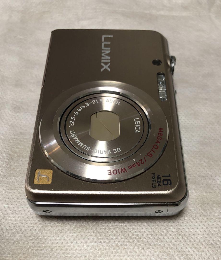 Panasonic DMC-FH8 LUMIX デジタルカメラ￼