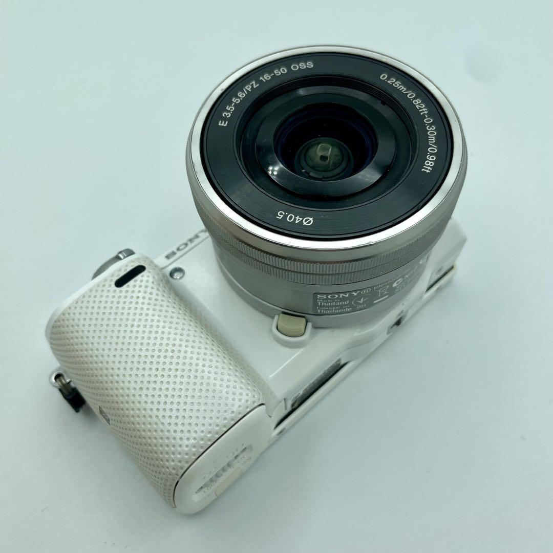 SONYミラーレスα NEX-5T【古いですが撮影出来ます】 SONYミラーレスα NEX-5T【古いですが撮影出来ます】