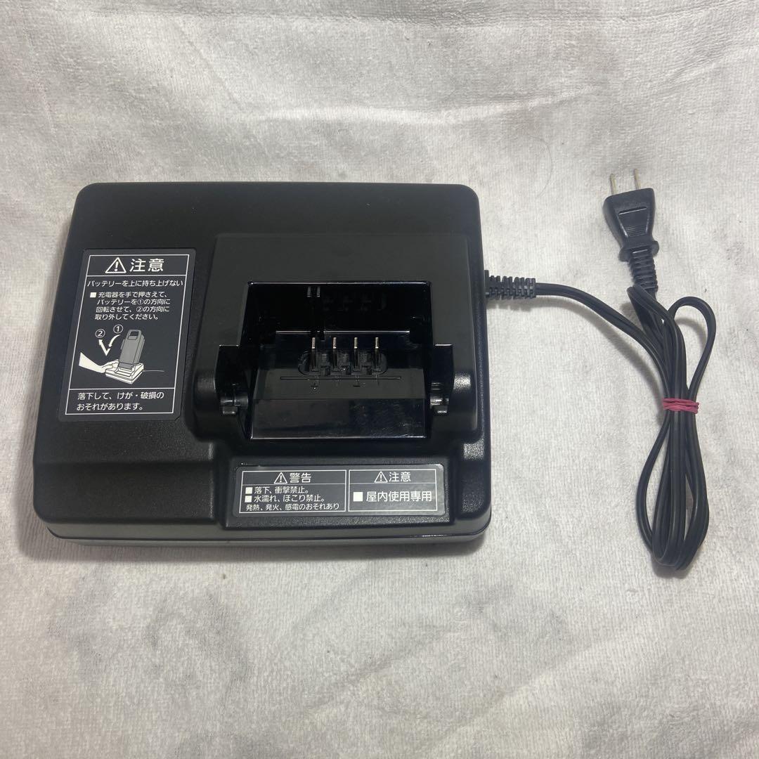 【美品中古】Panasonic NKJ074Z2 充電器 Amazon.co.jp: パナソニック(Panasonic) スタンド式専用充電器