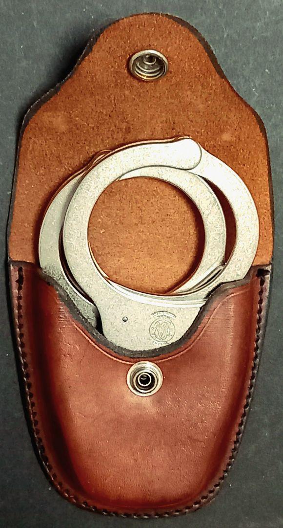 かわいい~!」SW M90 レア品実物ハンドカフ ニッケル +皮革ホルダー