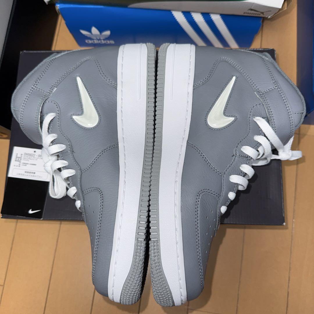 未使用 送料込 NIKE AIR FORCE 1 MID QS NYC グレー