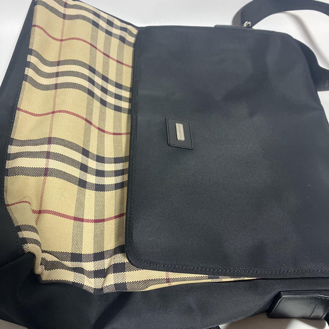 フラップ ショルダーバッグ