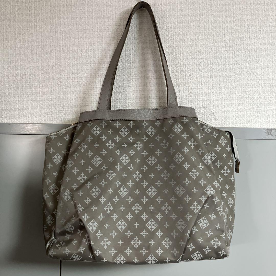 ラシット　トートバック