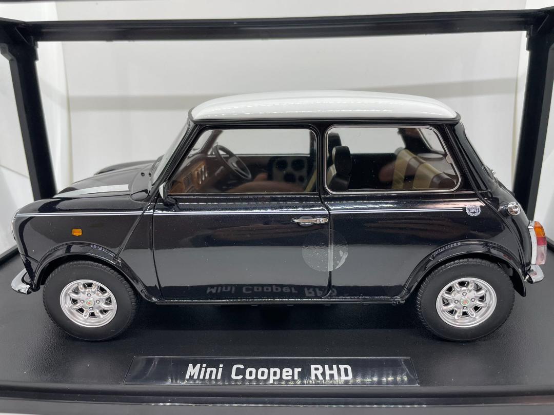 2025新作モデル ミニ 1/12 KK 305-039 クーパー ブラック×ホワイト RHD ミニカー