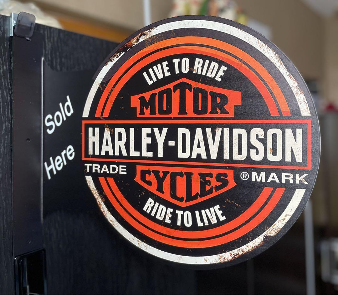 HARLEY-DAVIDSON ハーレーダビッドソン　看板 Harley Davidson ハーレーダビッドソン ブリキ看板 エンボス