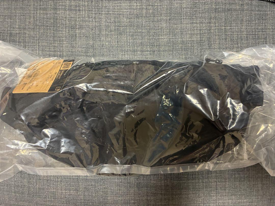 THE NORTH FACE スウィープ NM72404R オールブラック　完売 THE NORTH FACE スウィープ NM72404R オールブラック 完売