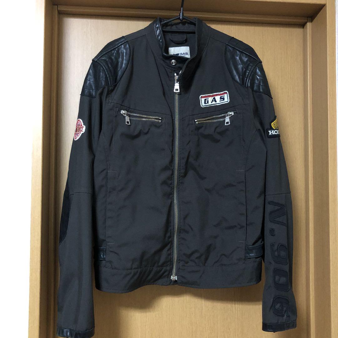 ライダースジャケット GAS HONDAロゴワッペン付き ファッションデザイナー ライダースジャケット GAS HONDAロゴワッペン付き ファッションデザイナー