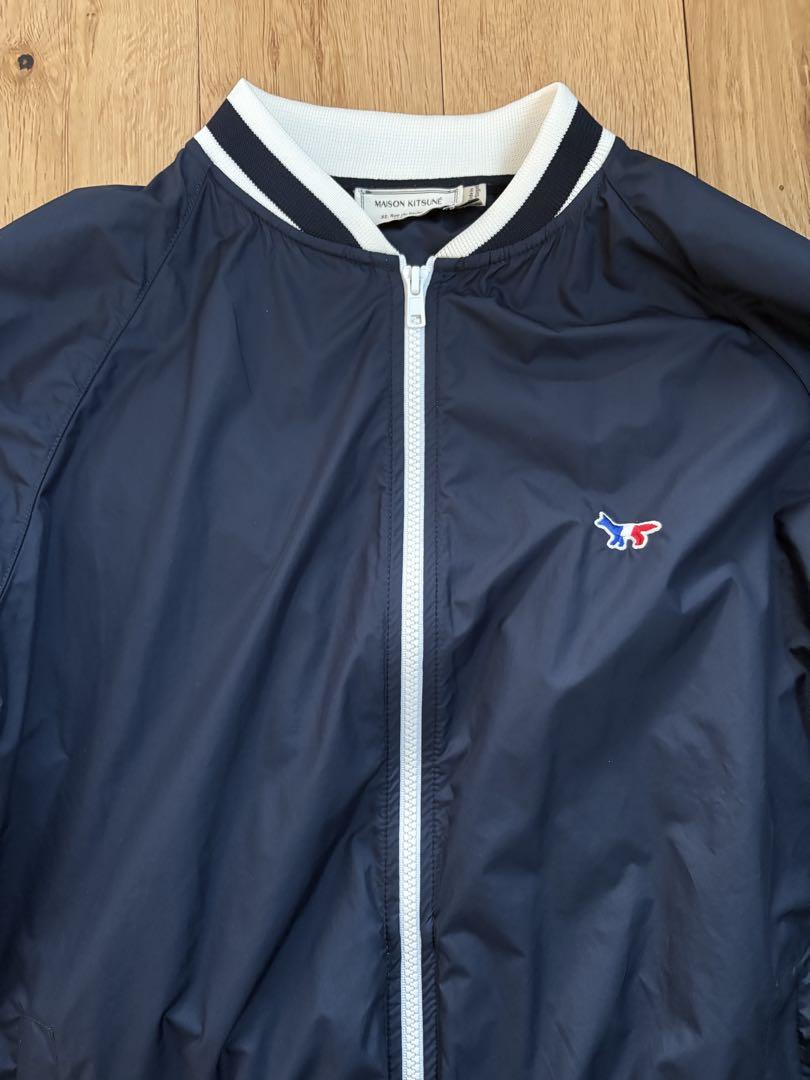 MAISON KITSUNE ネイビー ナイロンジャケット メゾンキツネ M MAISON KITSUNE ネイビー ナイロンジャケット メゾンキツネ M