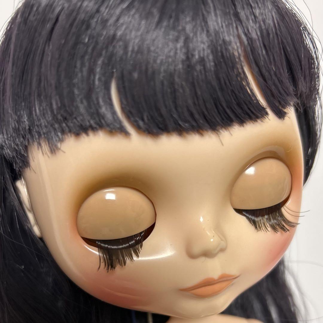 ブライス アドアーズアナ眠り目＋ジョリーポムのクッション2つ