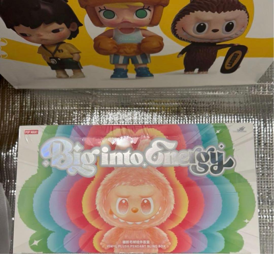 正規品・未開封　Labubu Big into Energy アソートボックス