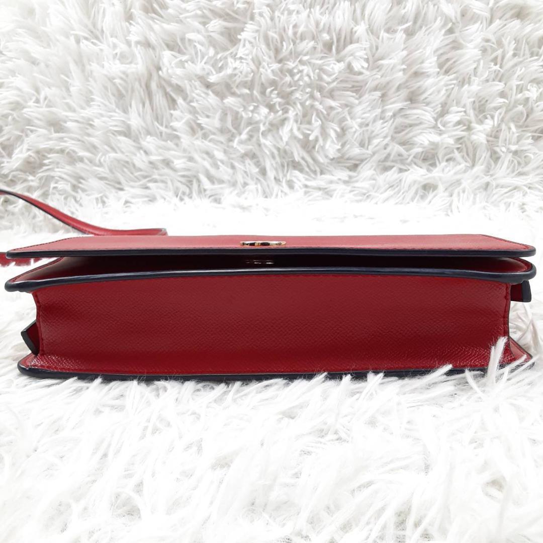 美品◎TOMMY HILFIGER ショルダーバッグ サコッシュ ゴールド金具