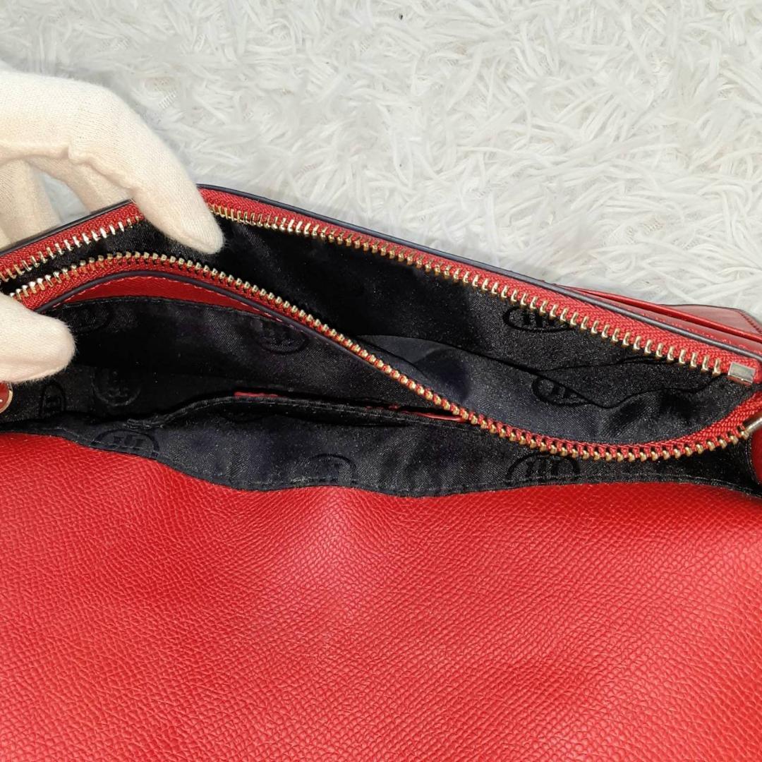 美品◎TOMMY HILFIGER ショルダーバッグ サコッシュ ゴールド金具