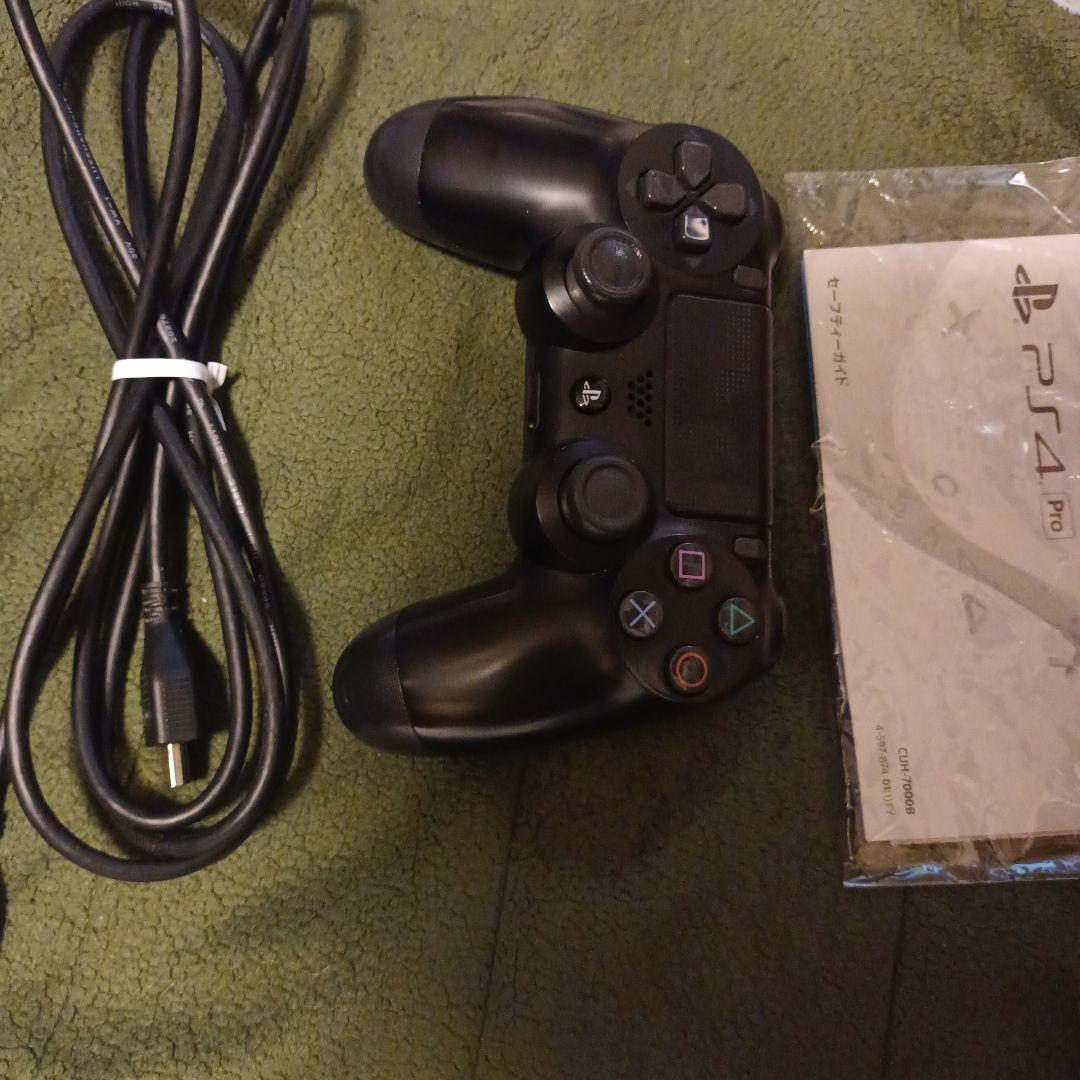 SONY/ソニー/PS4 Pro/本体/CUH−7000B 画像3